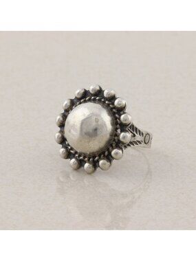 Sterling Silver Flower Ring Size 6